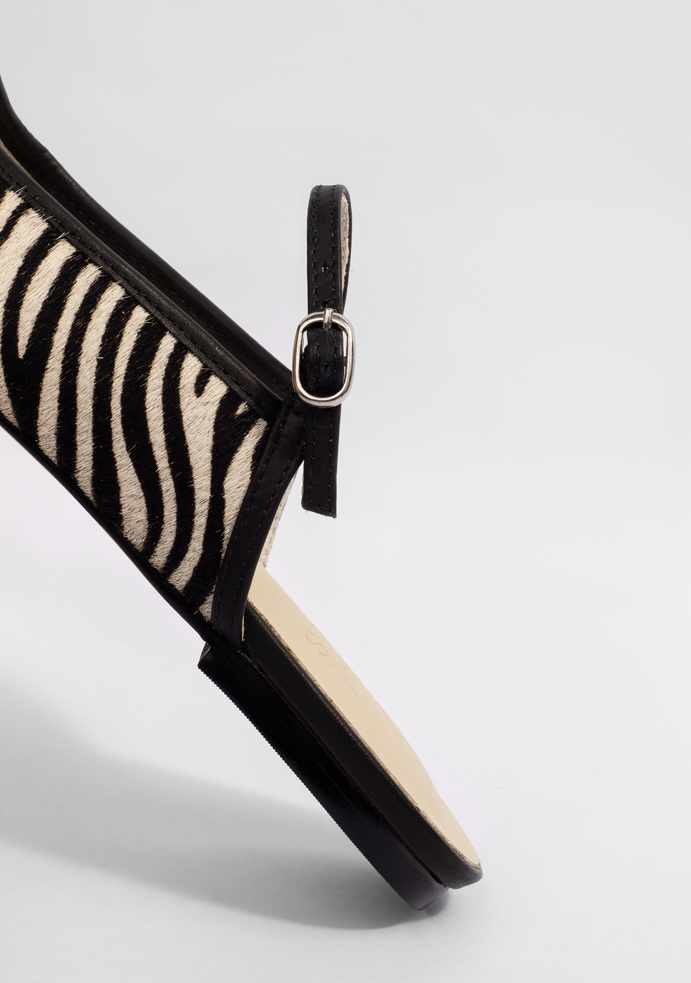 Anelise Pelo Zebra (1)