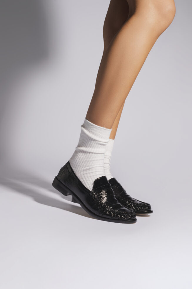 Jodie Shiny Black 1 (1)